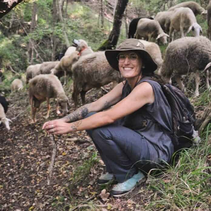 Trekking e fauna selvatica, come comportarsi e rispettare le distanze