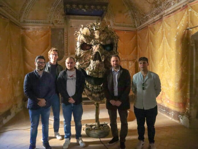 Da Foiano a Trevi, Giosuè Vendepane in mostra tra arte e Carnevale