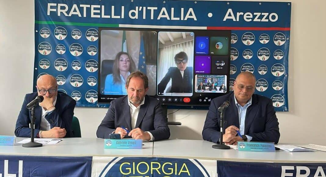 Arezzo, FdI discute di lavoro: “Facciamo parlare i numeri”