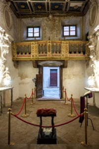 L'interno ed il balcone