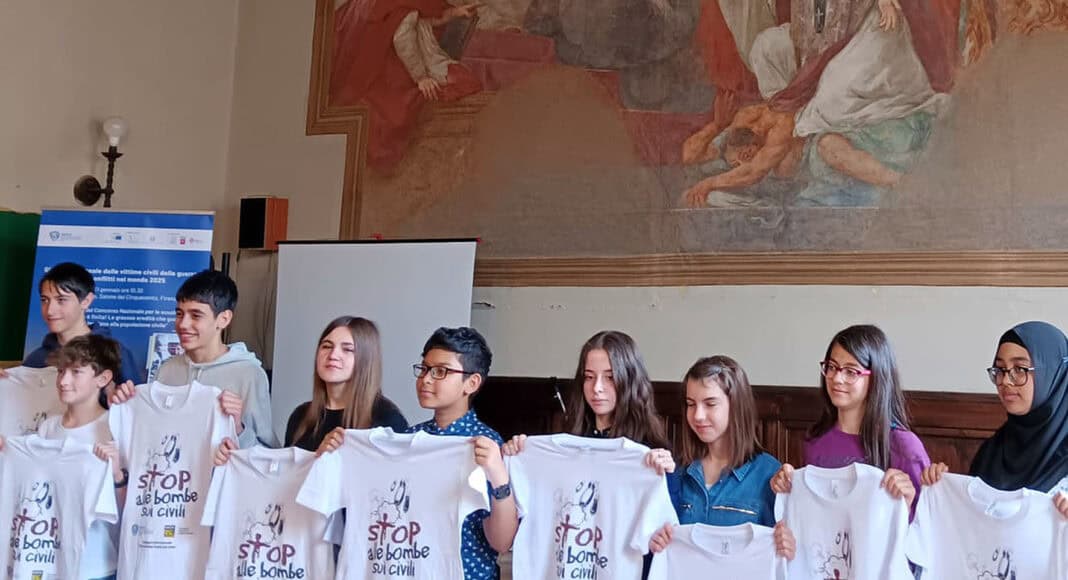 Alunni di Arezzo premiati al concorso “hai paura della guerra?”