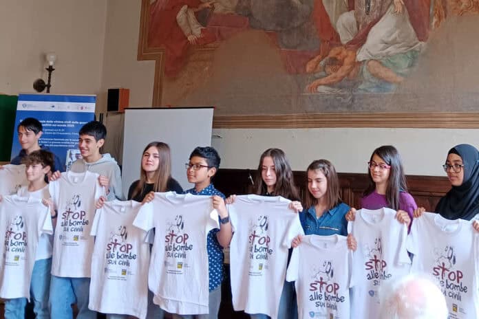 Alunni di Arezzo premiati al concorso “hai paura della guerra?”