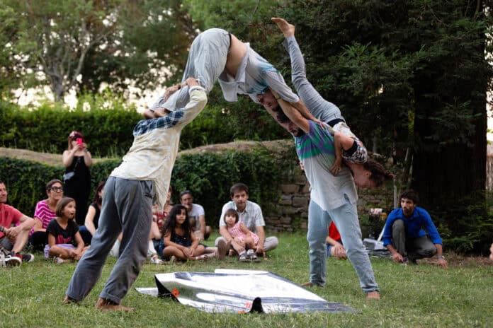 Al quartiere Tortaia lo spettacolo il Circo delle città invisibili