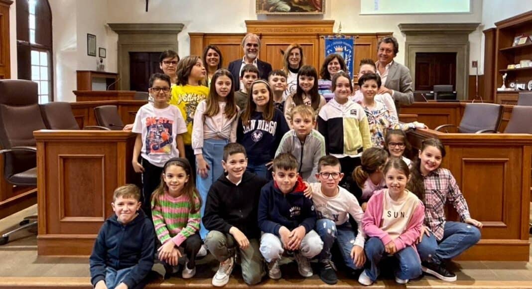 Castiglion Fiorentino attestati agli studenti della scuola Mencarelli