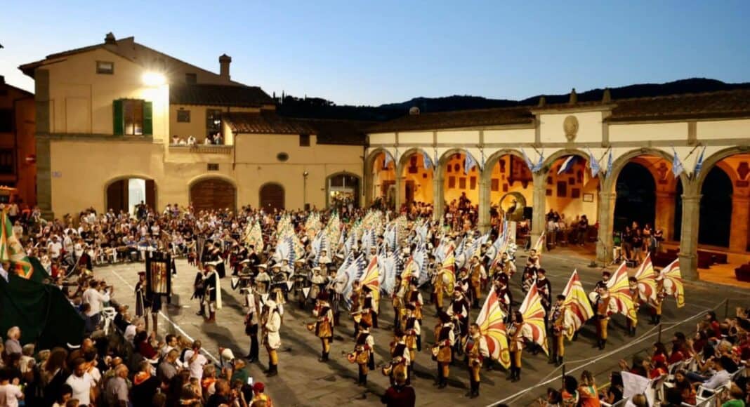 Castiglion Fiorentino: nessuna struttura per musici e sbandieratori
