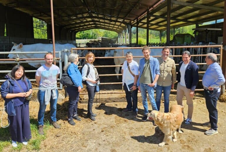 Dal Giappone in Casentino per studiare le produzioni tipiche Dal Giappone in Casentino per studiare le produzioni tipiche