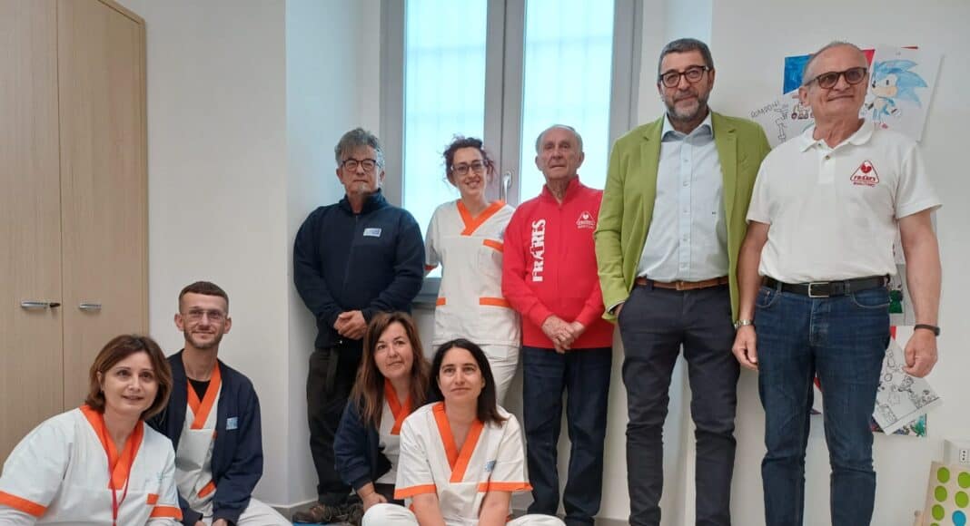 Neurosviluppo, donato materiale per la riabilitazione dei bambini