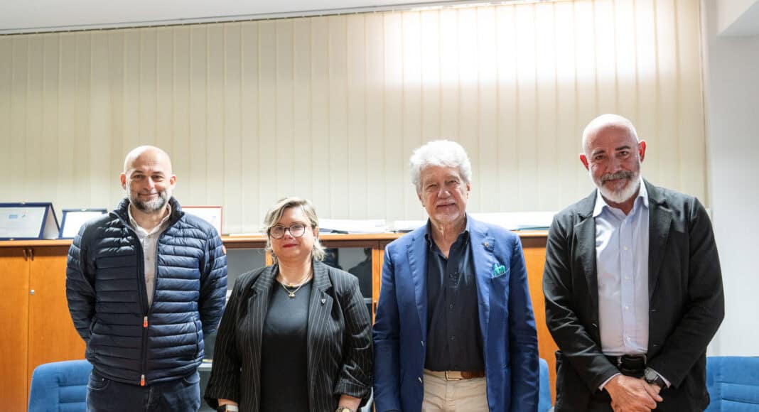 “Zero Spreco Card” da 300 euro investiamo nei giovani e nel merito