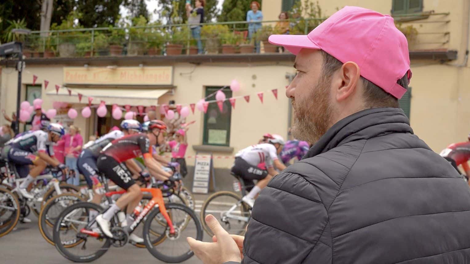 l Giro d’Italia a Foiano: un successo di squadra e comunità