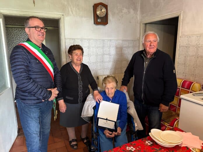Cortona lidia tralci 106 anni
