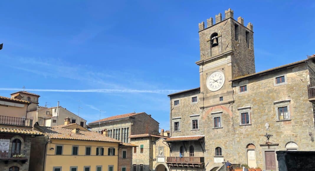 torre dell'orologio Cortona