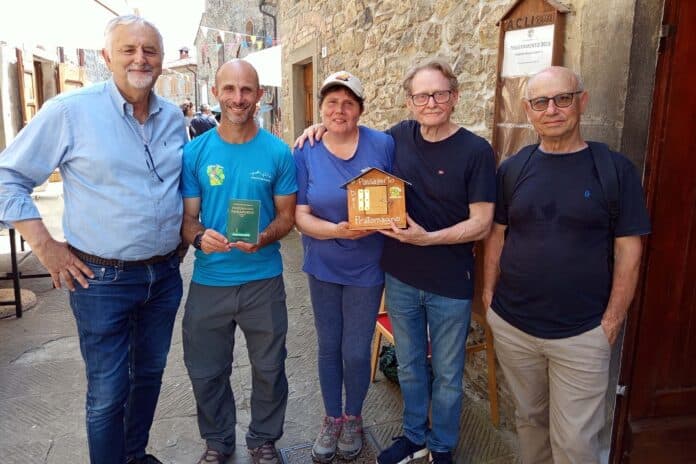 Il “Passaporto del Pratomagno”, turismo lento tra borghi e natura