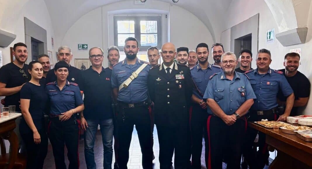 Cortona, il sindaco ringrazia i militari presenti sul territorio