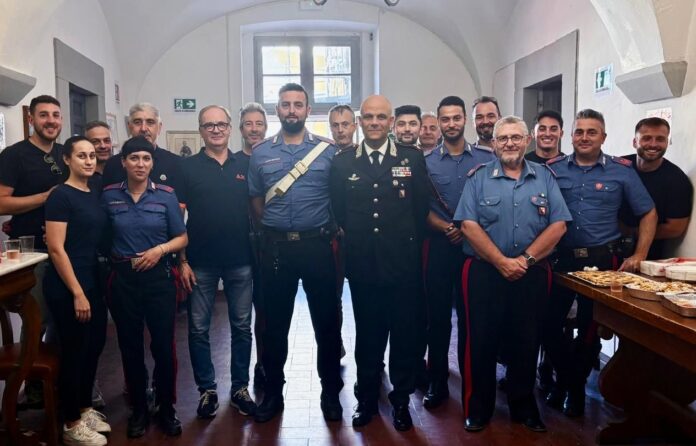 Cortona, il sindaco ringrazia i militari presenti sul territorio