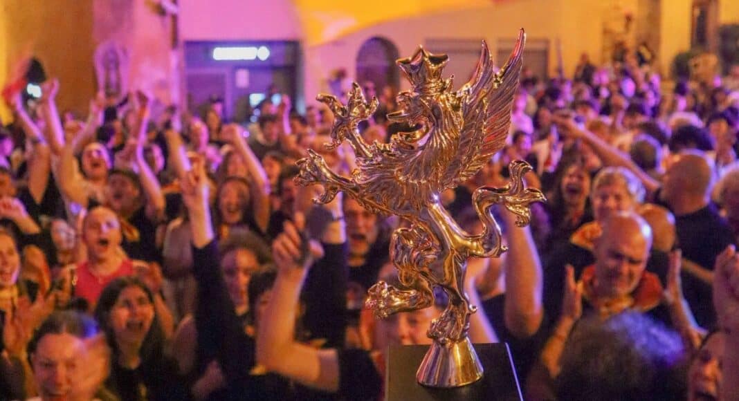 Maggiolata Lucignanese il Grifo d’Oro al rione giallo-rosso