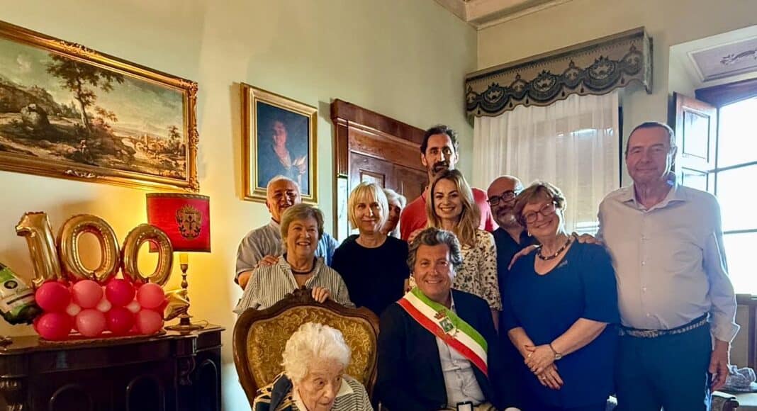 Buon compleanno a Mara Cherici, che festeggia 100 anni!