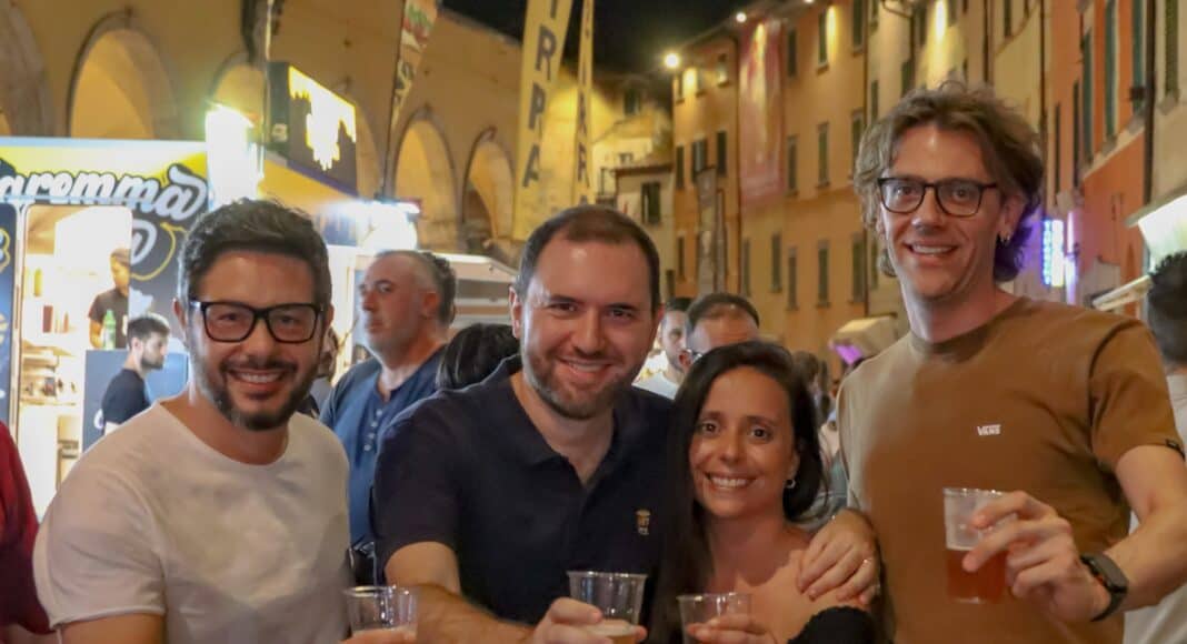 1500 persone nel centro di Foiano per la Festa della Birra Artigianale