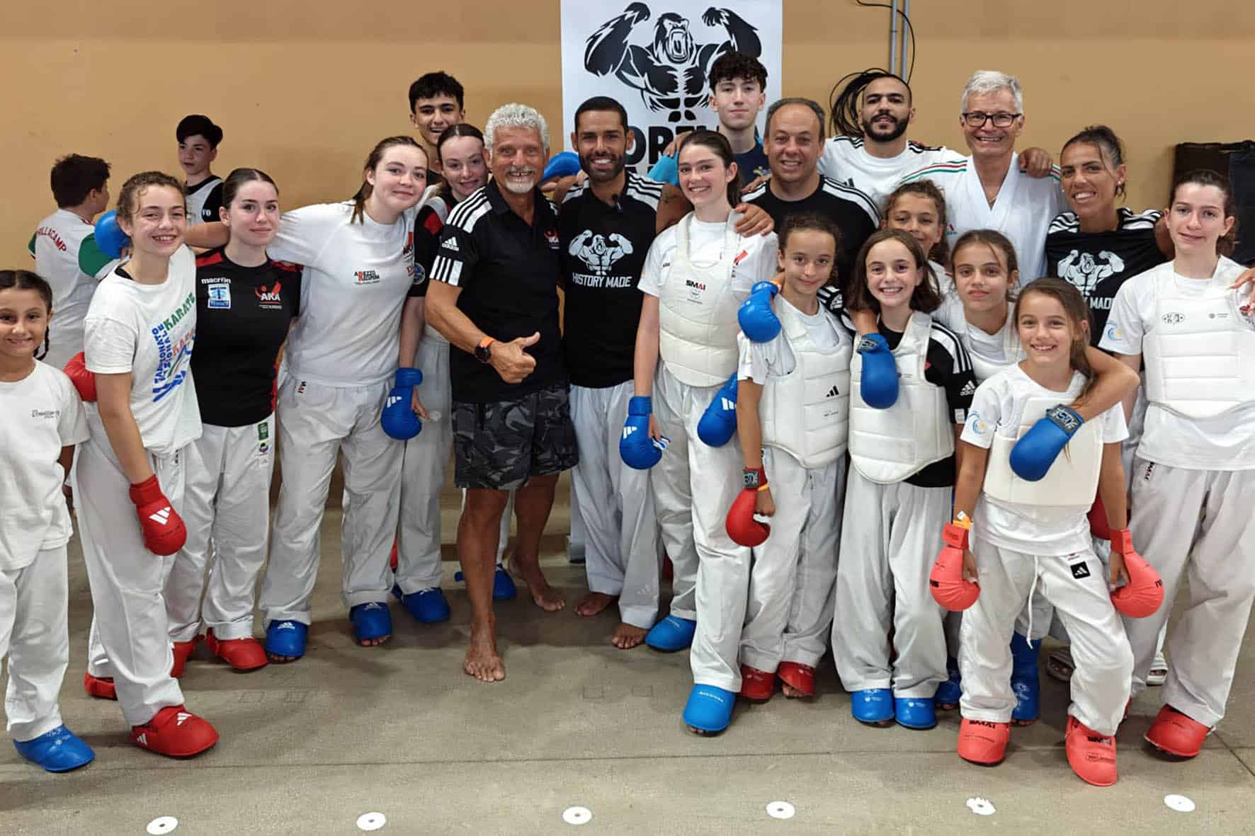 L’Accademia Karate Arezzo al “Gorilla Camp” di Luigi Busà