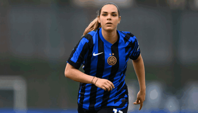 Acf Arezzo con le nuove calciatrici