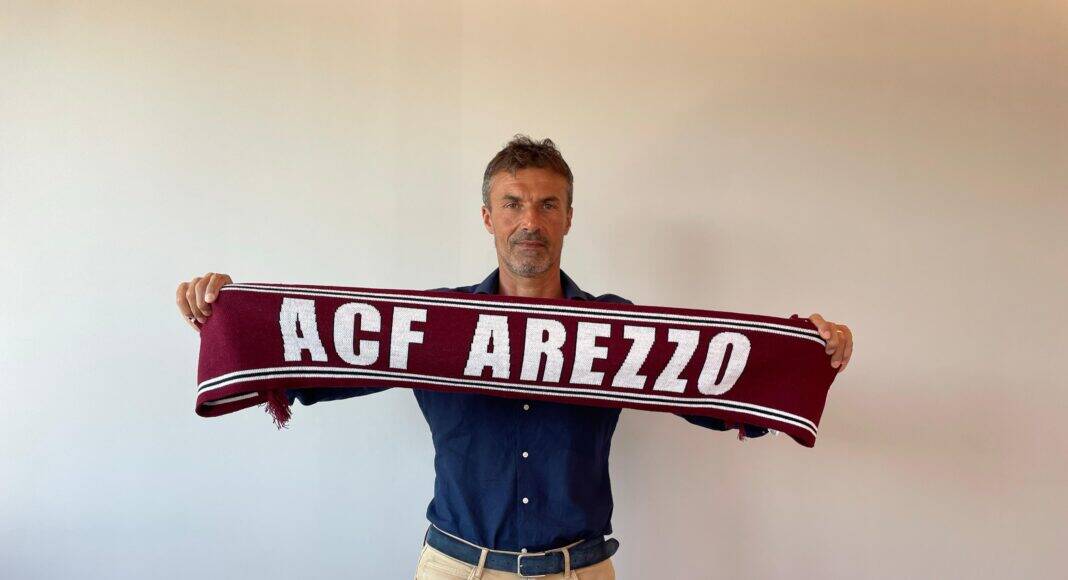 Il nuovo allenatore dell'Acf Arezzo è Andrea Benedetti