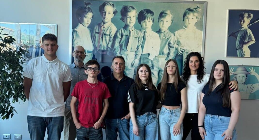 Miniconf, 15 anni di stage aziendali per i giovani del Casentino