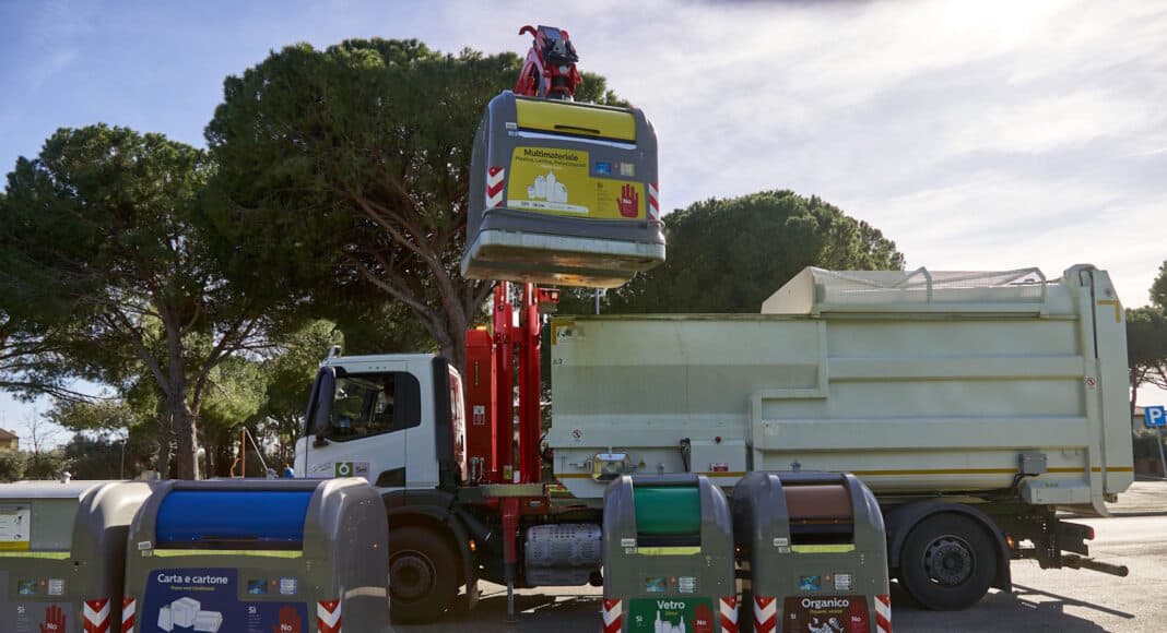 SeiToscana_raccolta_stradale - rifiuti - camion