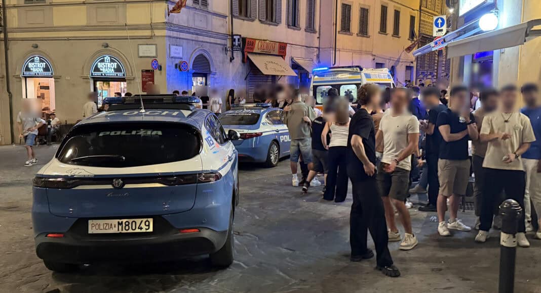 Aggressione a un minorenne in piazza della Badia ad Arezzo