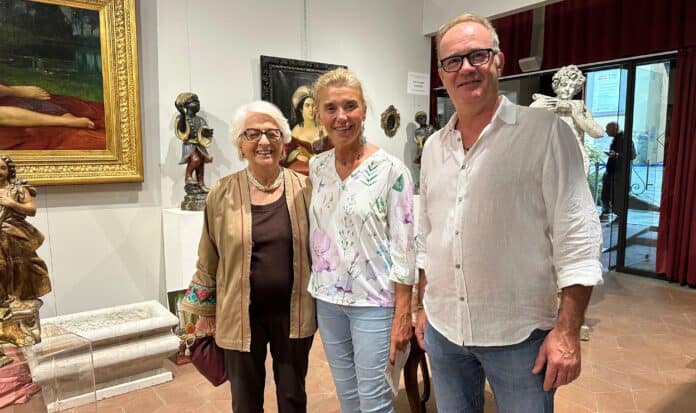 Elisabetta Belloni in visita a Cortonantiquaria