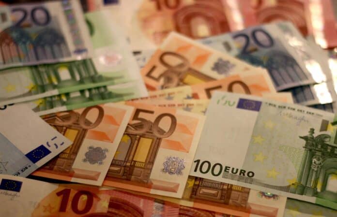 Soldi_Euro superenalotto