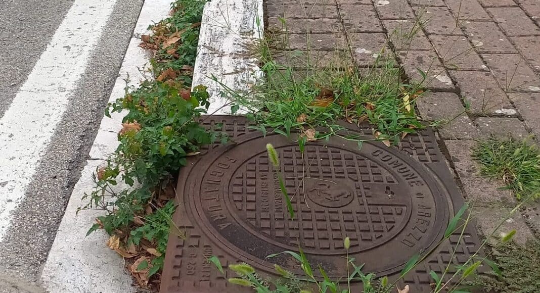Tombini arezzo alluvione