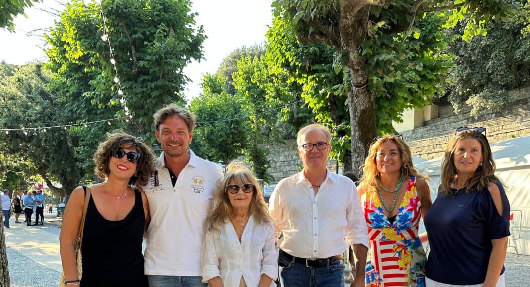 Cortona, Ferragosto di eventi e negozi aperti