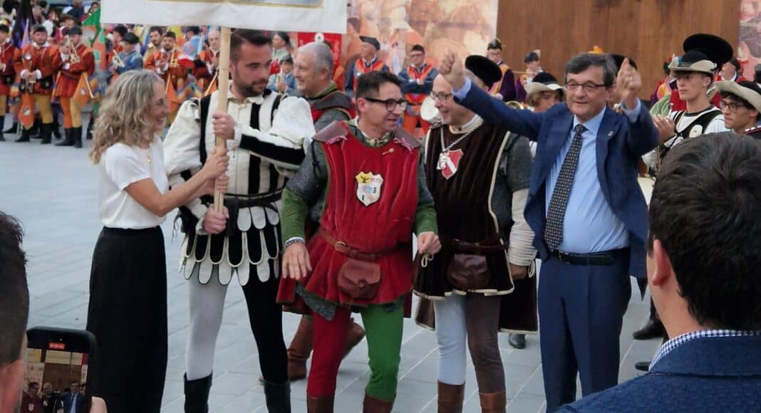 Il balestriere Messer Marco Tontini vince il Palio della Balestra 2025