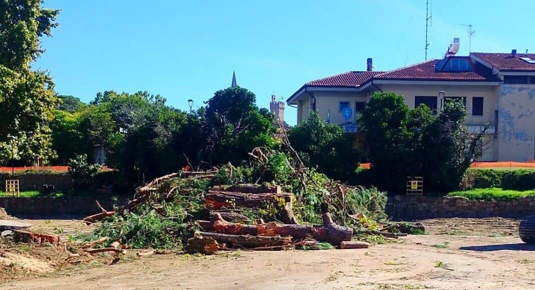 Parcheggio Rossellino, ennesimo scempio ambientale