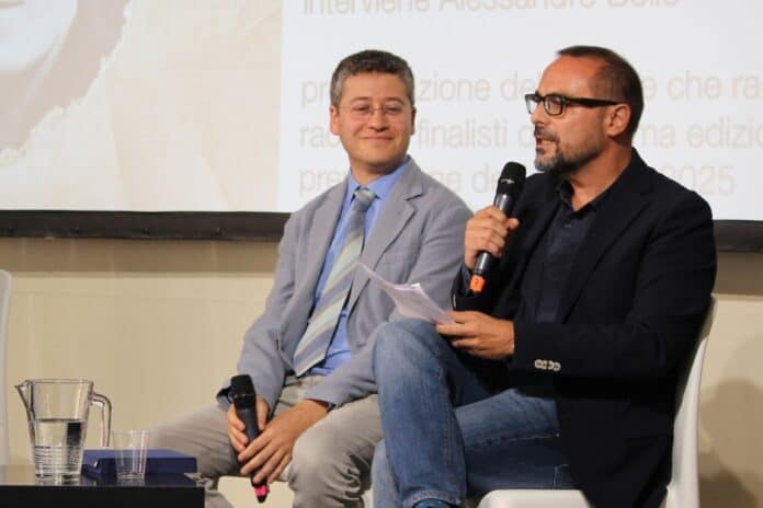 Premio Barnaba: vince Francesco Lucioli con “La felicità è una mela”