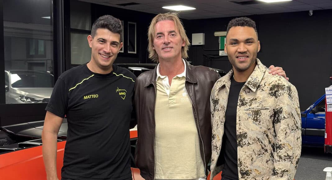 raduno di supercar e auto sportive ad Arezzo