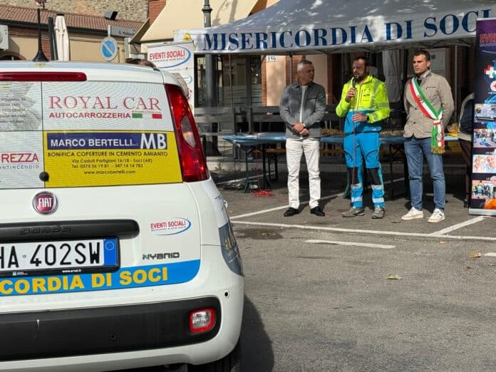 Donato un mezzo alla Misericordia di Soci