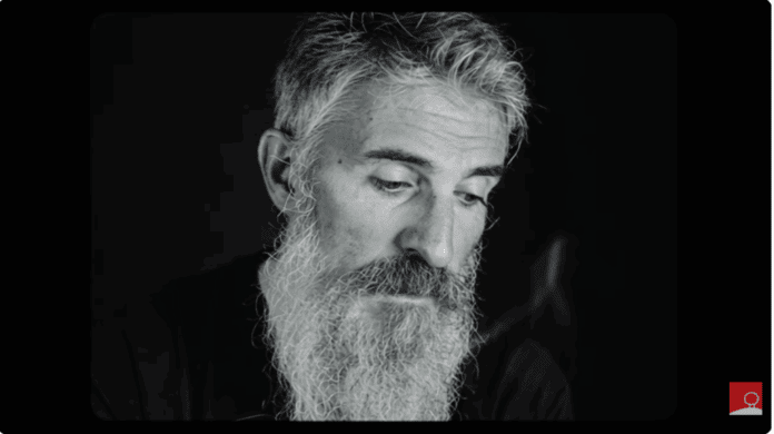 Al Teatro di Cavriglia in scena il cantautore Stefano Donato