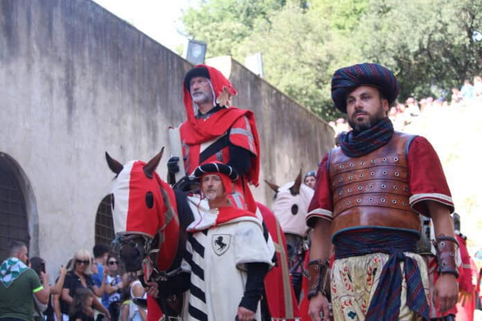 Giostra del Saracino prima giornata nazionale degli Abiti Storici