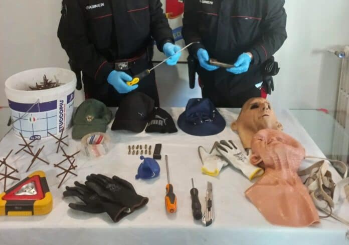 I Carabinieri di Sansepolcro arrestano due rapinatori in trasferta