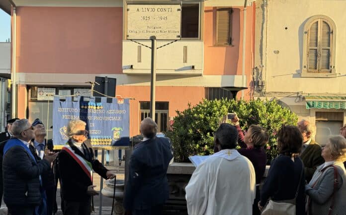 Una targa alla memoria di Livio Conti: la cerimonia a Rigutino