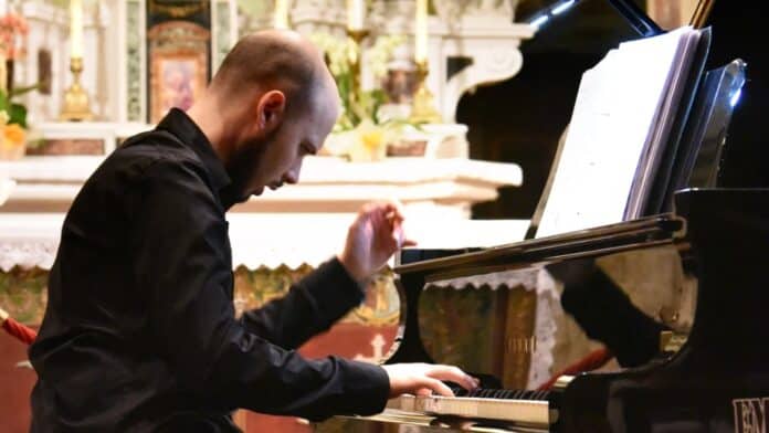 Stefania Paddeu e Matteo Guasconi in concerto alla Sala Vasariana