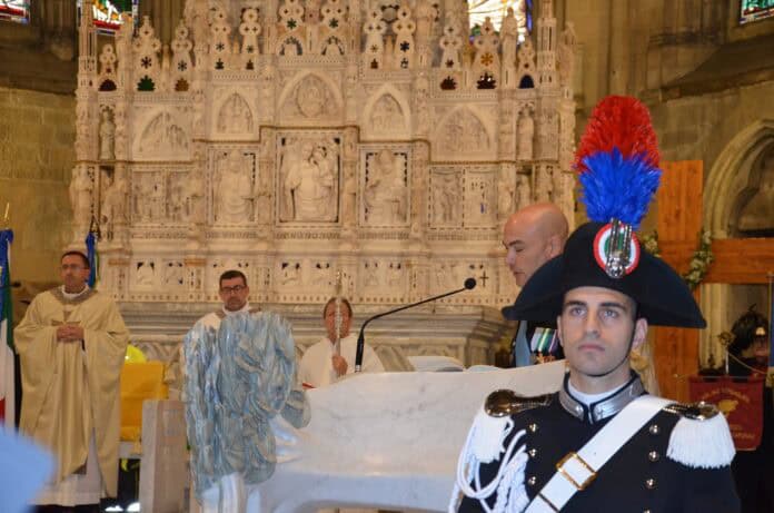 I Carabinieri alla Messa per informare come proteggersi dalle truffe