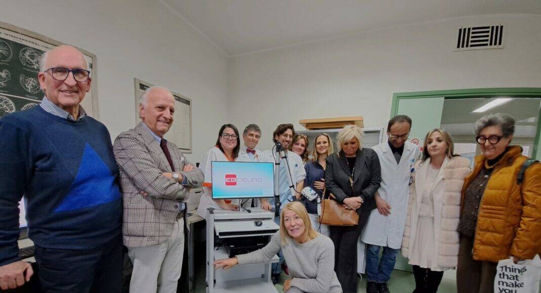 Neurologia, un nuovo elettromiografo da Calcit e associazione Alice