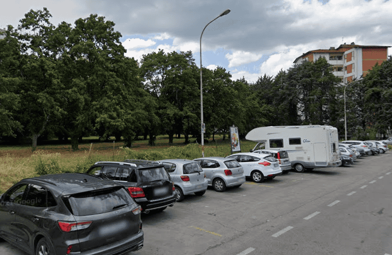 “No a lottizzazione via Tiziano