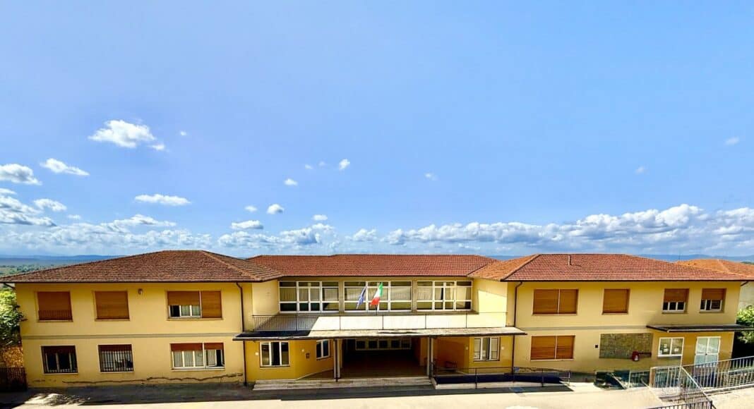 Agnelli risponde a Rinascimento Castiglionese sulle scuole da chiudere