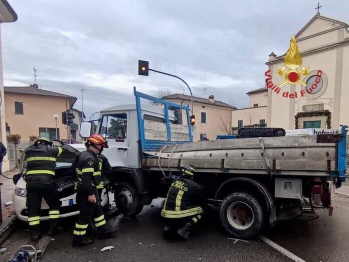 vvf_incidente-alberoro