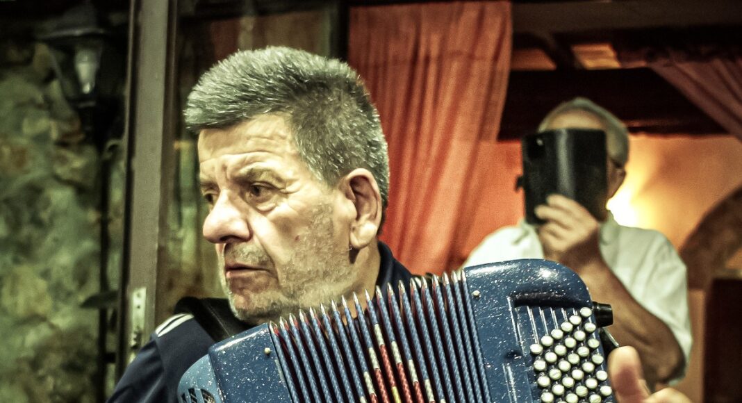 Il Teatro Rosini di Lucignano torna in scena: stagione teatrale 2026