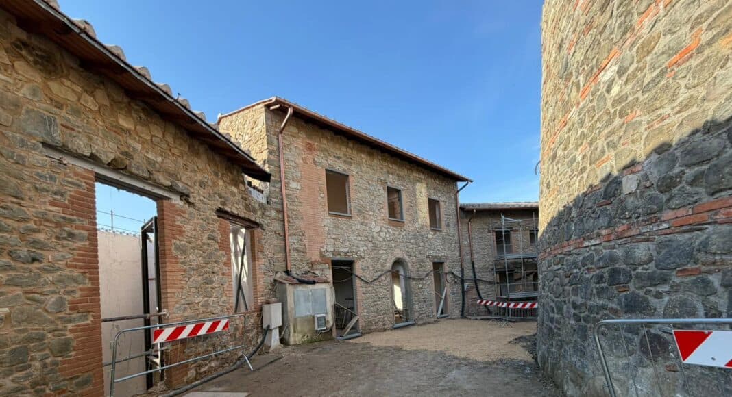 Castelnuovo d’Avane