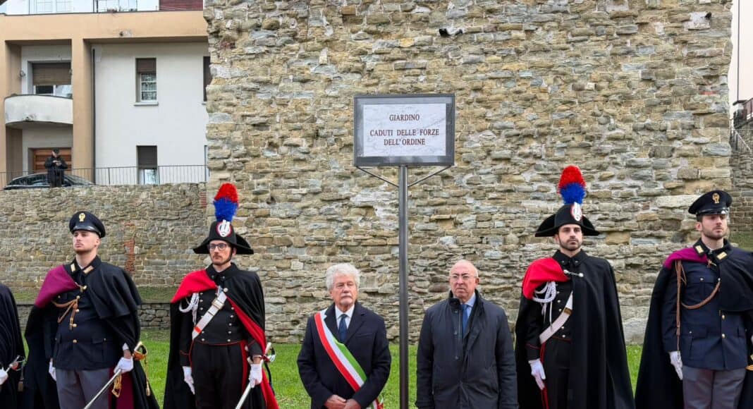 Giardino via Piero della Francesca Intitolato ai Caduti Forze dell’Ordine