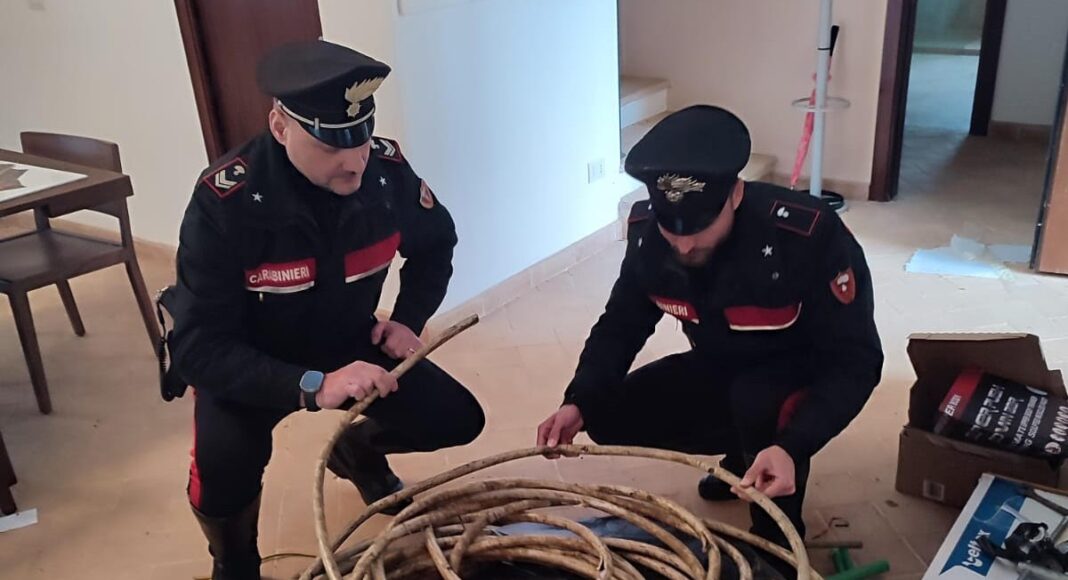 I Carabinieri di Cortona arrestano due persone per furto di rame